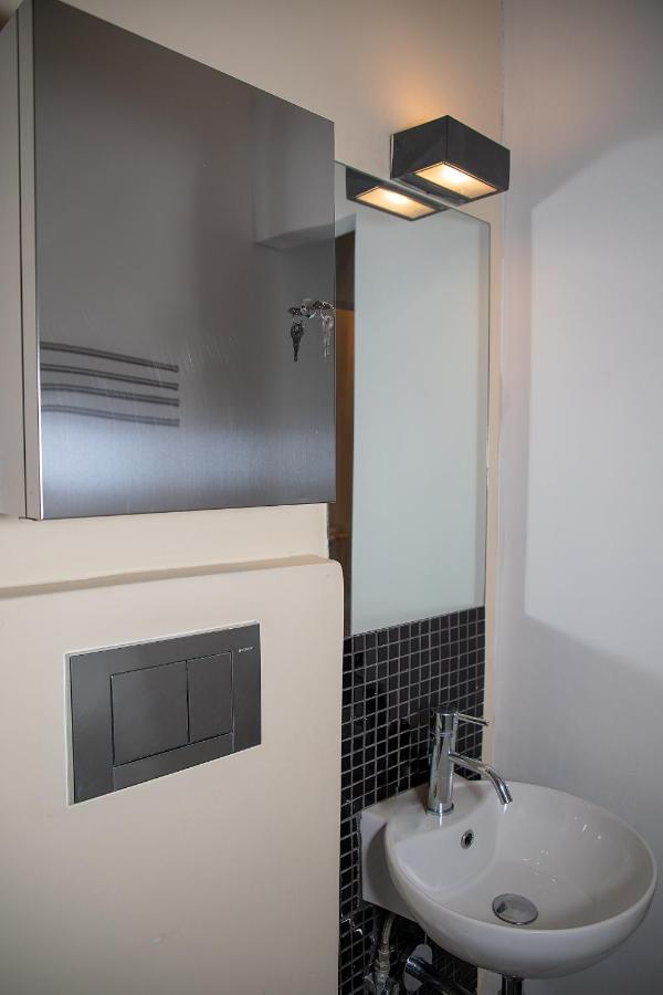 Myron Apartments Athen Exterior foto