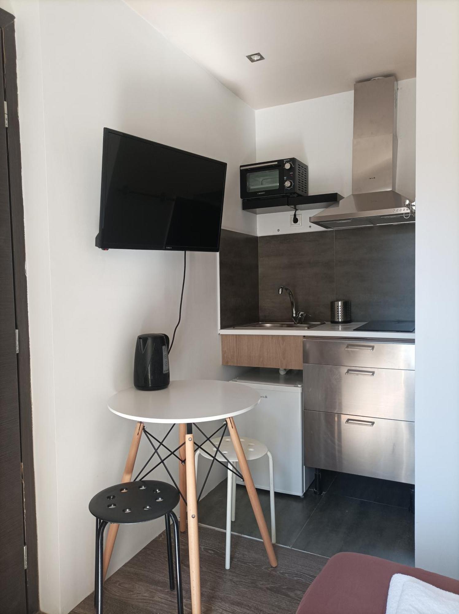 Myron Apartments Athen Zimmer foto